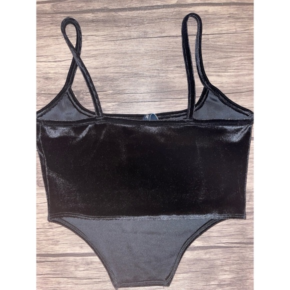 Velvet corset top - Picture 6 of 7